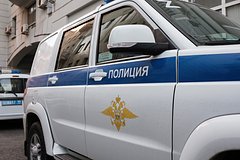 Полиция арестовала избившего двух россиянок палками мужчину